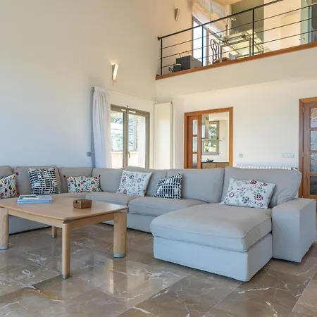 Santa Eulalia -villa Triay- カン・ピカフォルト