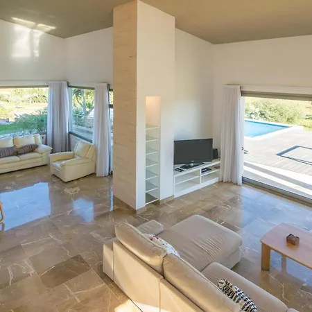 ヴィラ Santa Eulalia -villa Triay- *