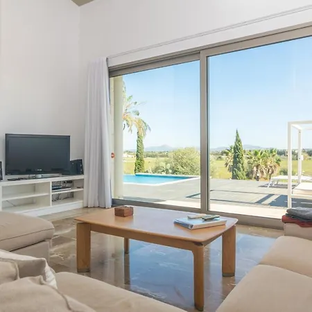 Santa Eulalia -villa Triay- *