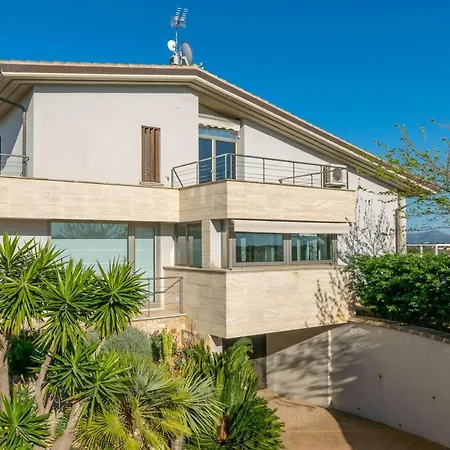 Santa Eulalia -villa Triay-